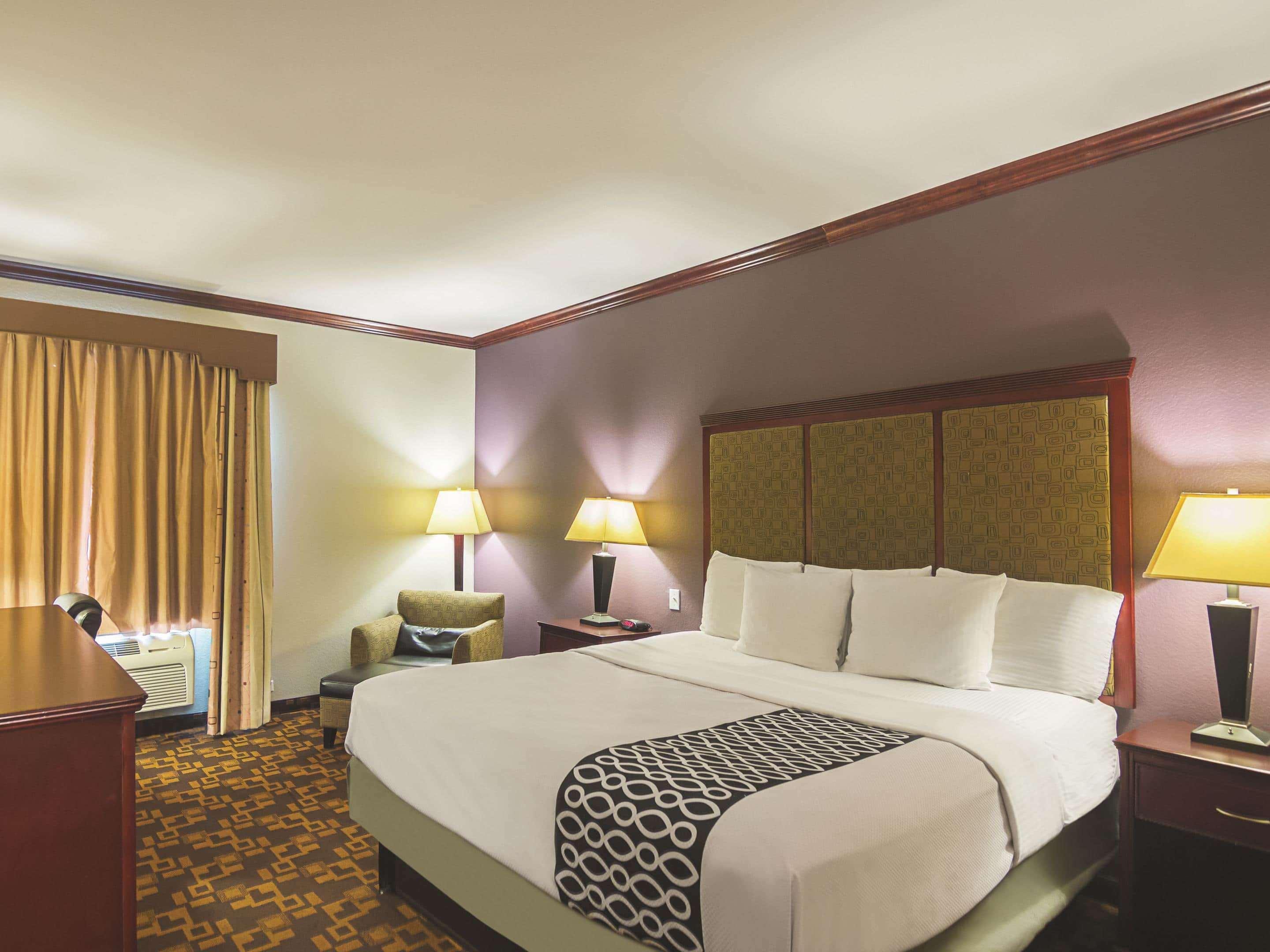 La Quinta By Wyndham Lindale Hotel Exterior foto