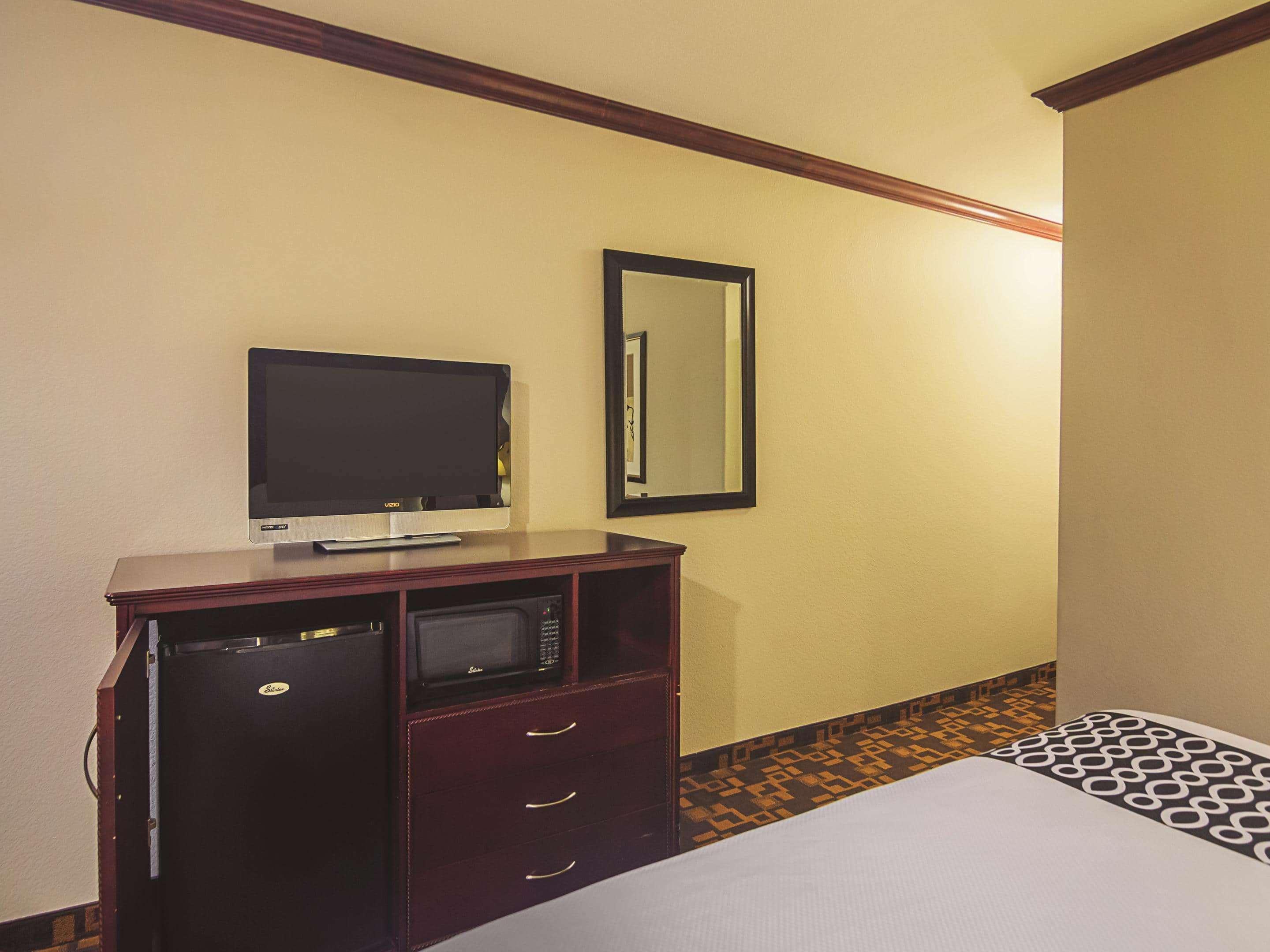 La Quinta By Wyndham Lindale Hotel Exterior foto