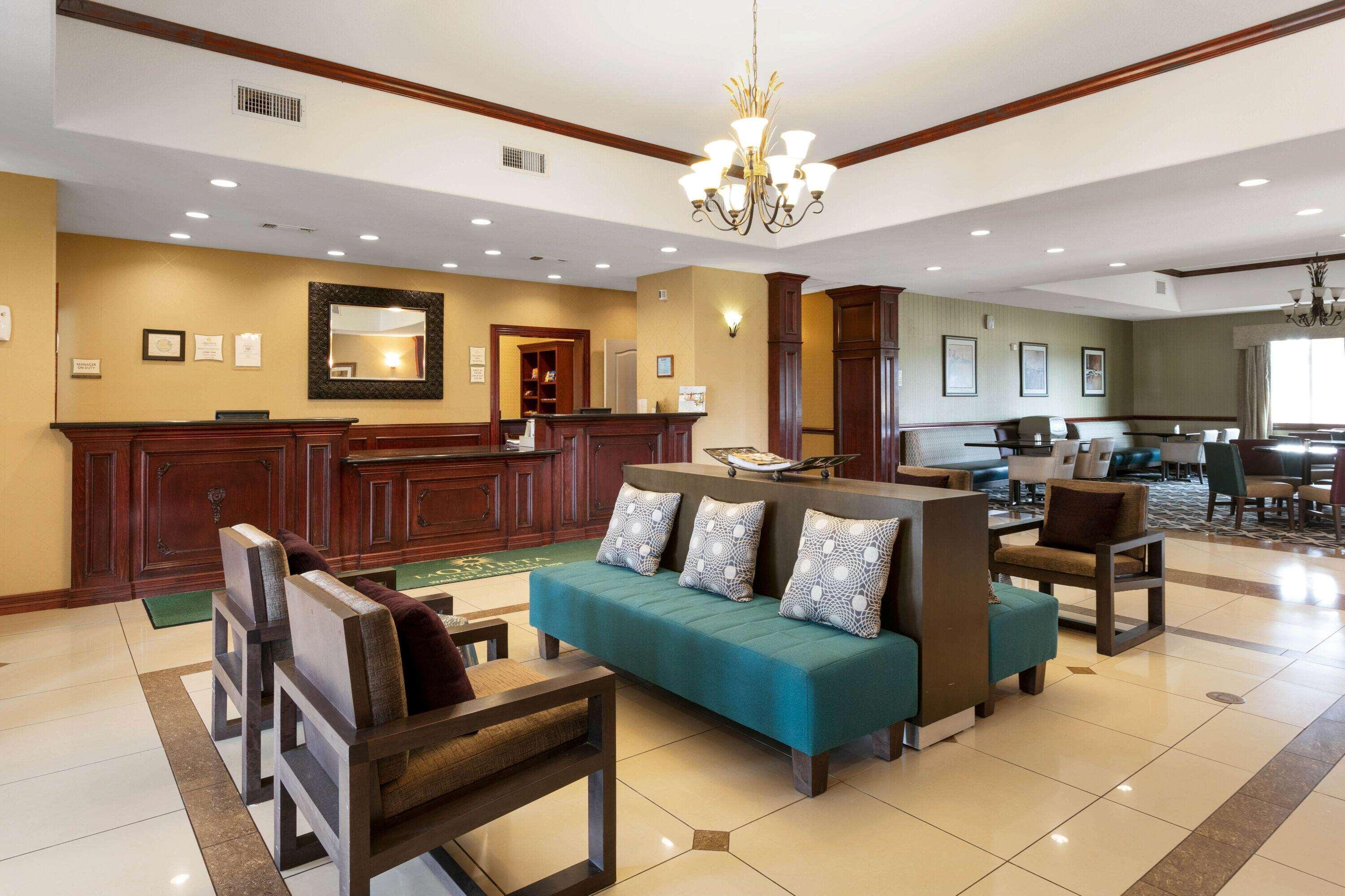 La Quinta By Wyndham Lindale Hotel Exterior foto