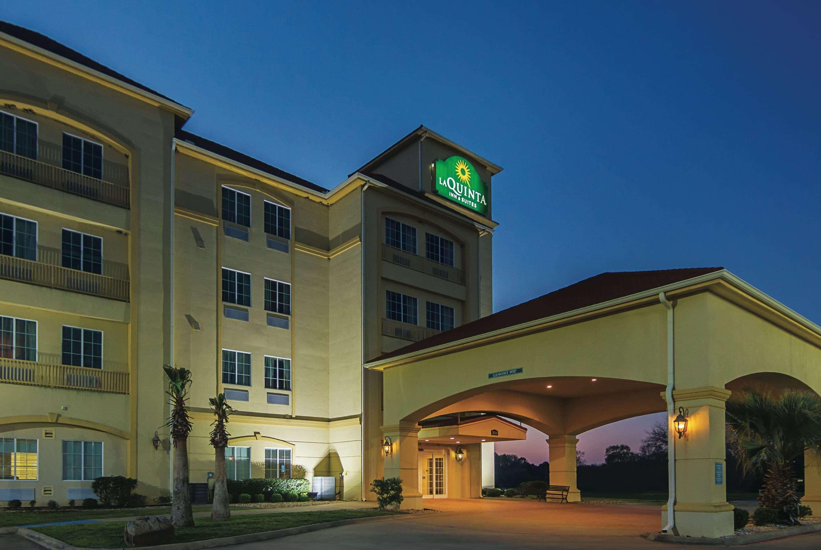 La Quinta By Wyndham Lindale Hotel Exterior foto